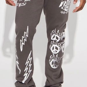 These are stacked sweats brand new fresh very fitable